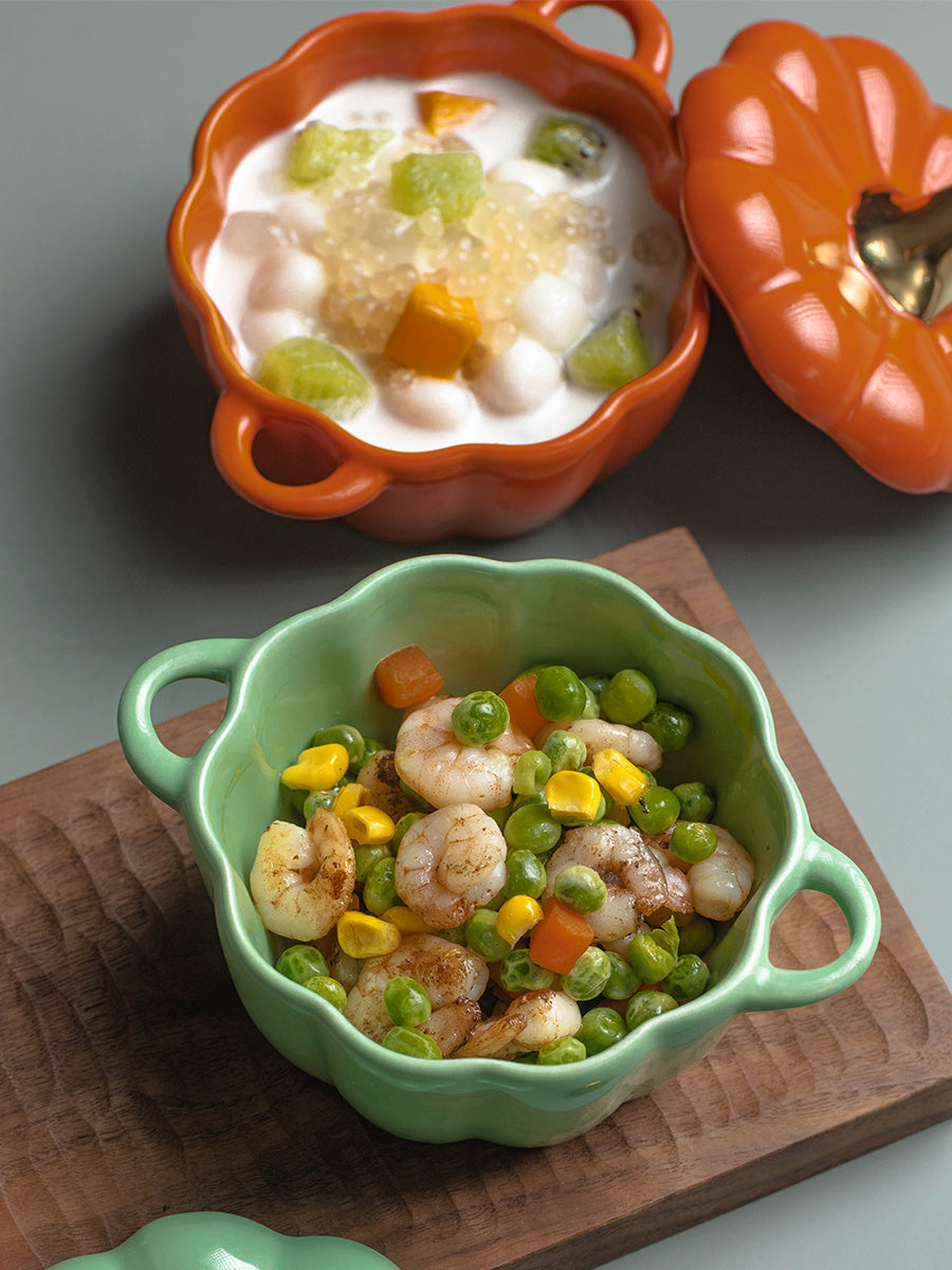 Pumpkin Ceramic Custard Bowl with Lid: A Charming Breakfast Addition